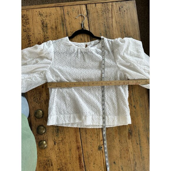 Joe's Women's White Eyelet Puffy Sleeve Blouse, size medium pullover 100% cotton - Picture 7 of 7